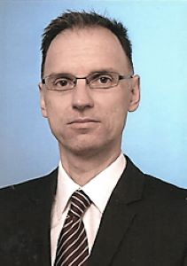 Carsten Lang Diplom Wirtschaftsjurist (FH) Zertifizierter Restrukturierungs- und Sanierungsberater (ifUS/SRH HochschuleHeidelberg)